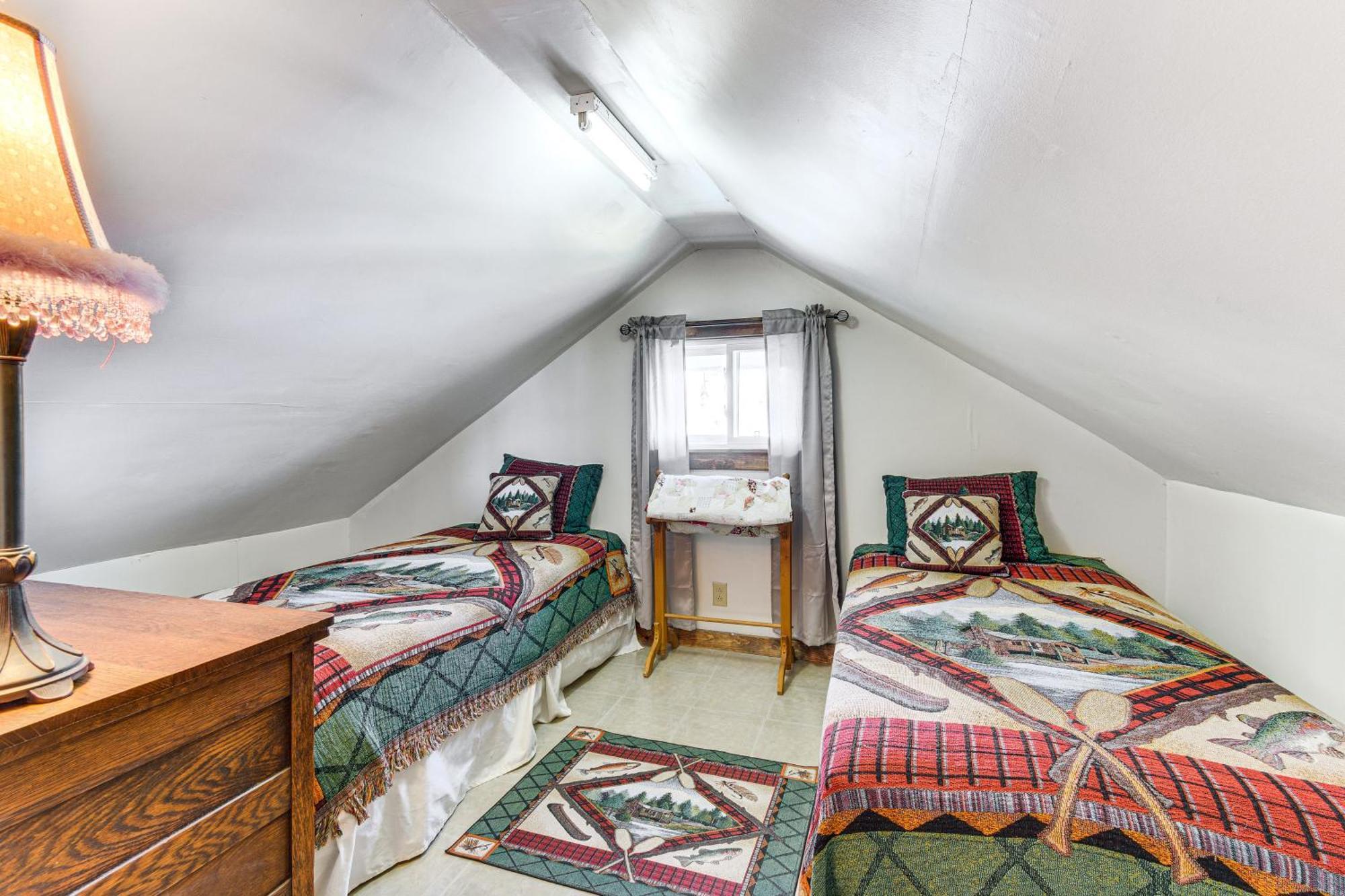 Waterfront Wolcott Vacation Rental With Deck And Views Extérieur photo